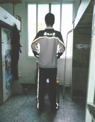 W(xu)ķУD(j)W(wng)